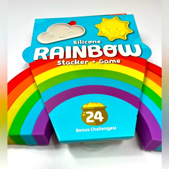 NWT Chuckle & Roar Silicone Rainbow Stacker and Game - Picture 2 of 7